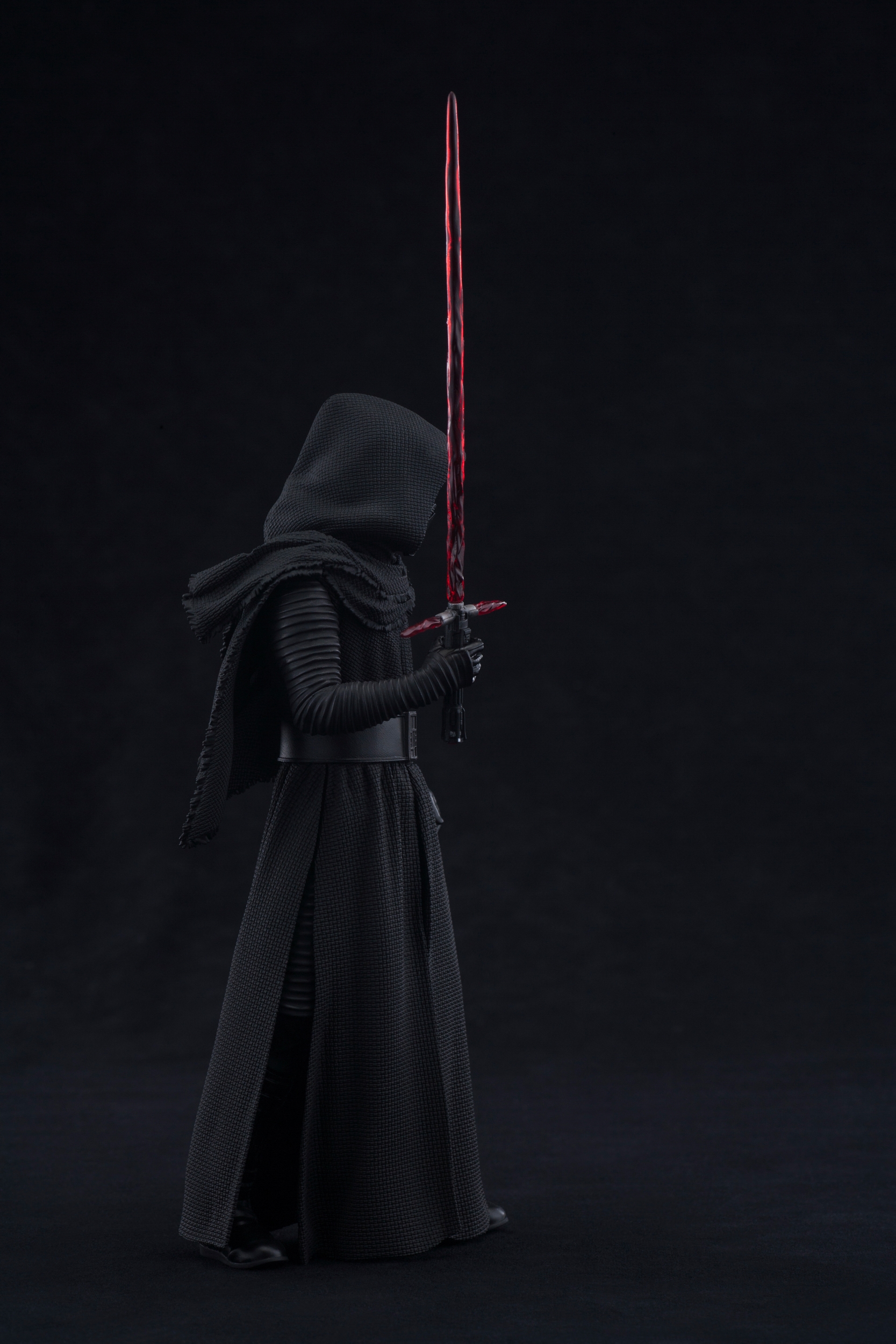 Kotobukiya-The-Force-Awakens-Kylo-Ren-ARTFX-Statue-047.jpg