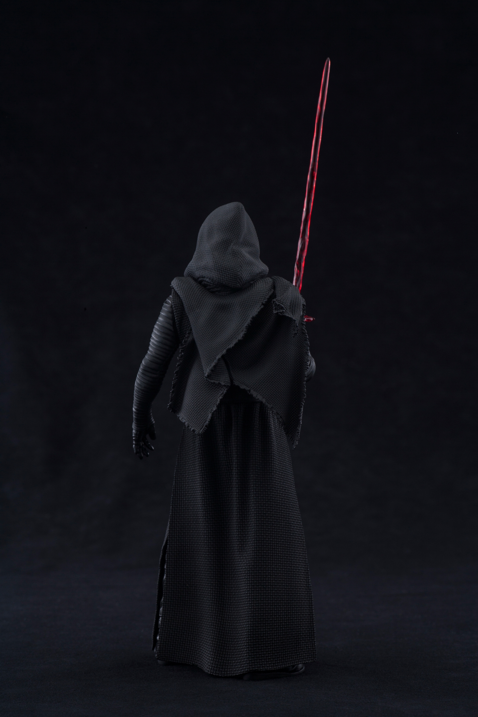 Kotobukiya-The-Force-Awakens-Kylo-Ren-ARTFX-Statue-049.jpg