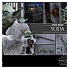 Yoda-MMS369-The-Empire-Strikes-Back-Hot-Toys-013.jpg