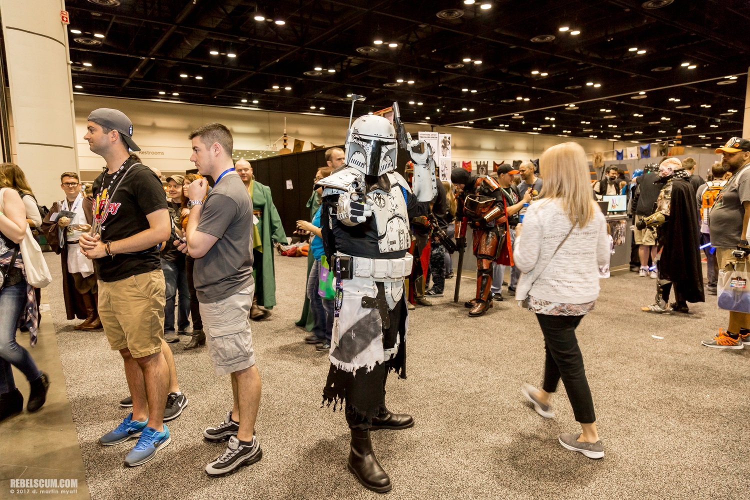 Celebration-Orlando-2017-Attendees-In-Costumes-023.jpg