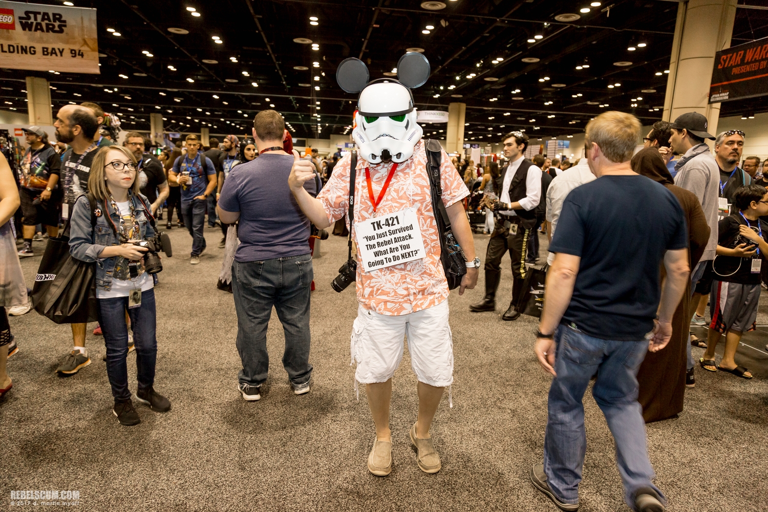 Celebration-Orlando-2017-Attendees-In-Costumes-083.jpg