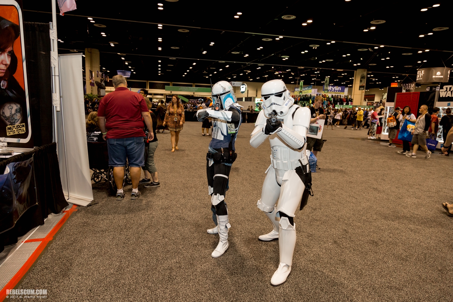 Celebration-Orlando-2017-Attendees-In-Costumes-091.jpg