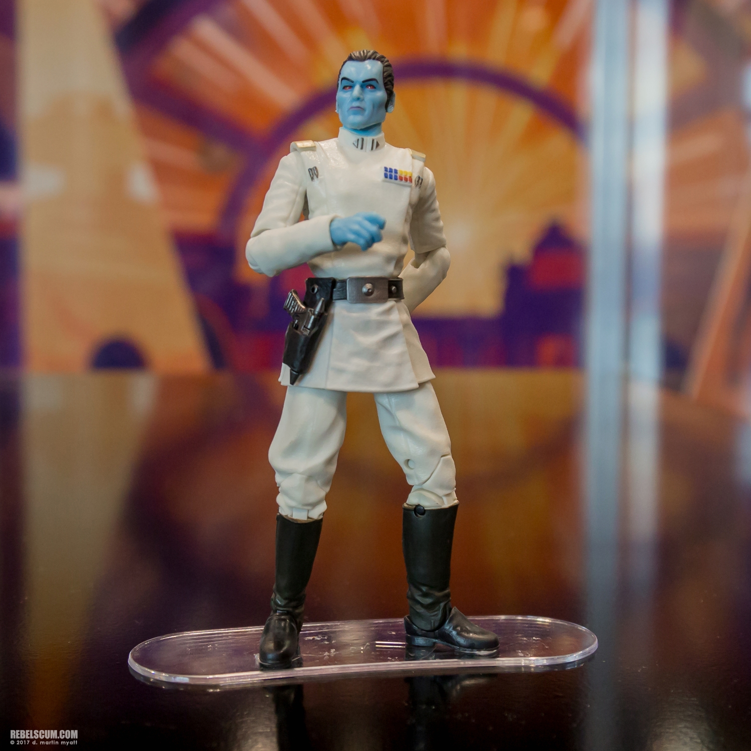 Celebration-Orlando-2017-Hasbro-Thrawn-Gree-Destiny-001.jpg