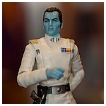 Celebration-Orlando-2017-Hasbro-Thrawn-Gree-Destiny-006.jpg