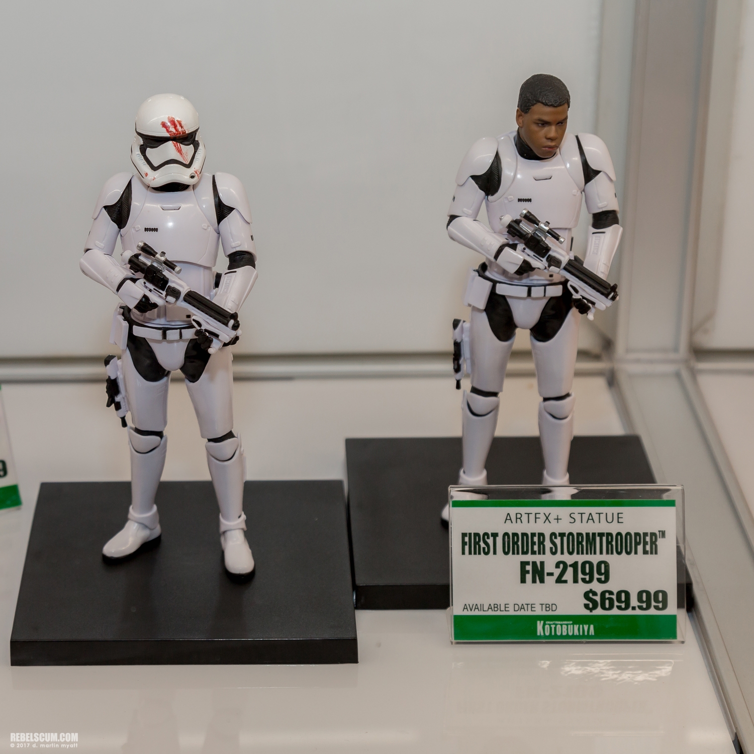 Celebration-Orlando-2017-Kotobukiya-Booth-012.jpg