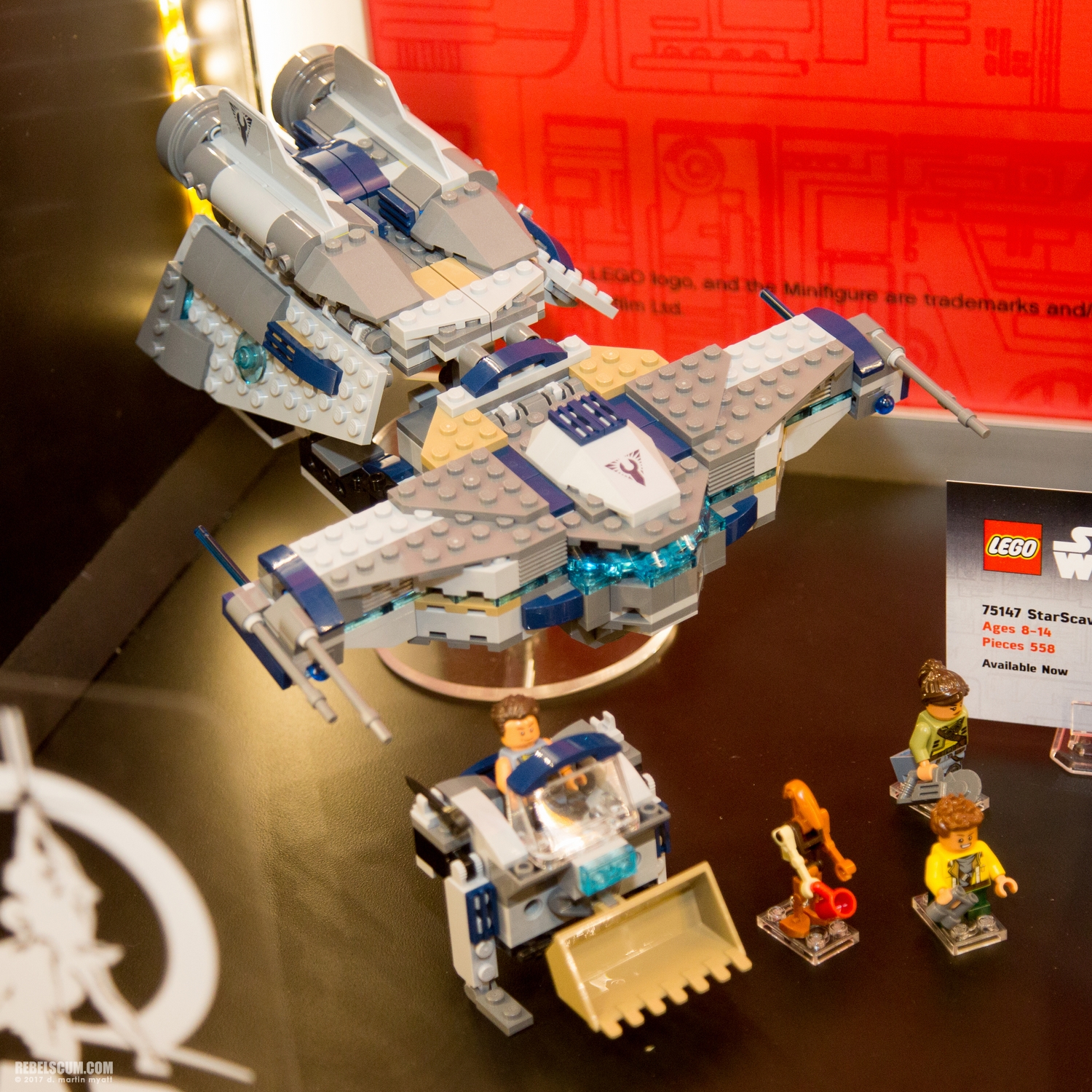 Celebration-Orlando-2017-LEGO-Booth-067.jpg