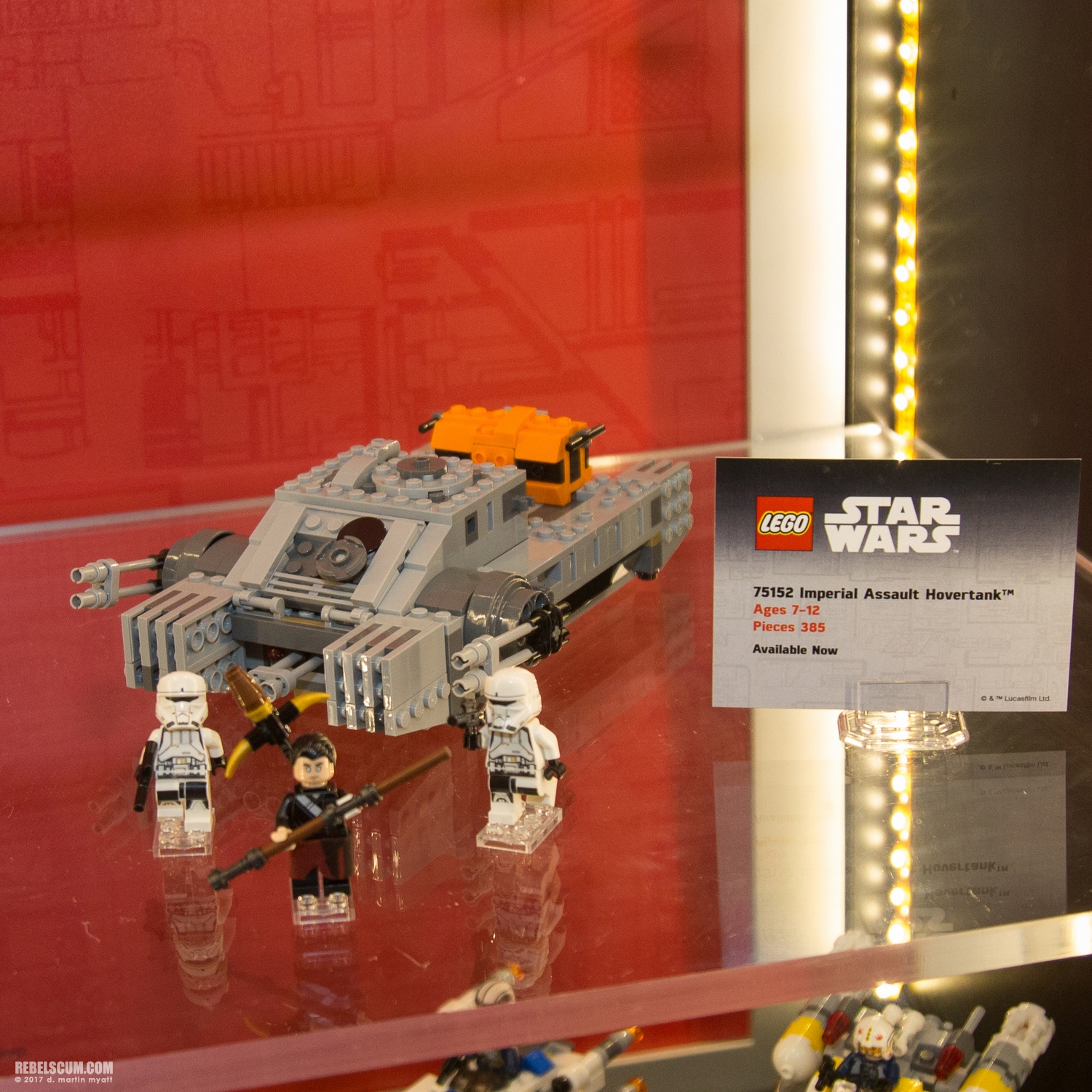 Celebration-Orlando-2017-LEGO-Booth-092.jpg