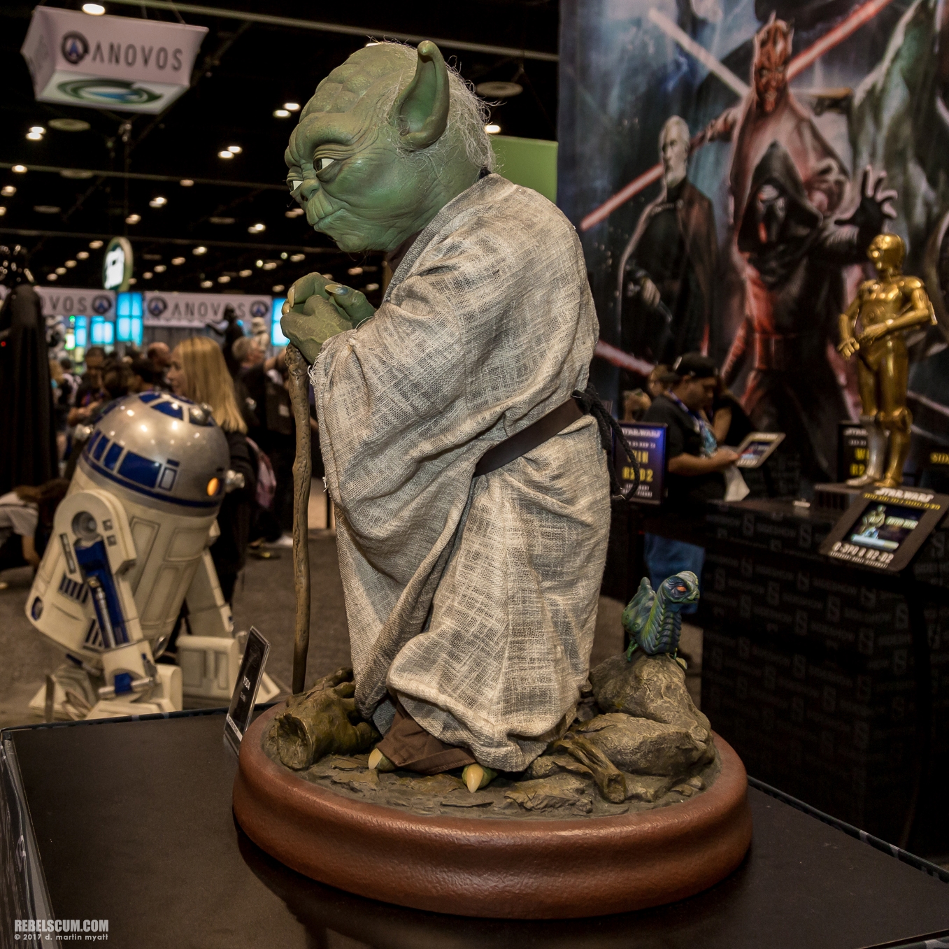 Celebration-Orlando-2017-Sideshow-Collectibles-021.jpg