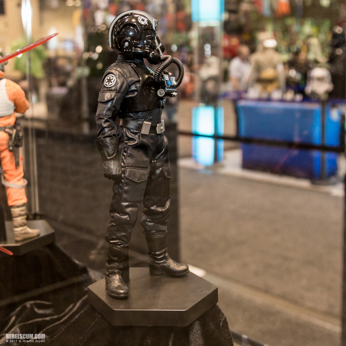 Celebration-Orlando-2017-Sideshow-Collectibles-098.jpg