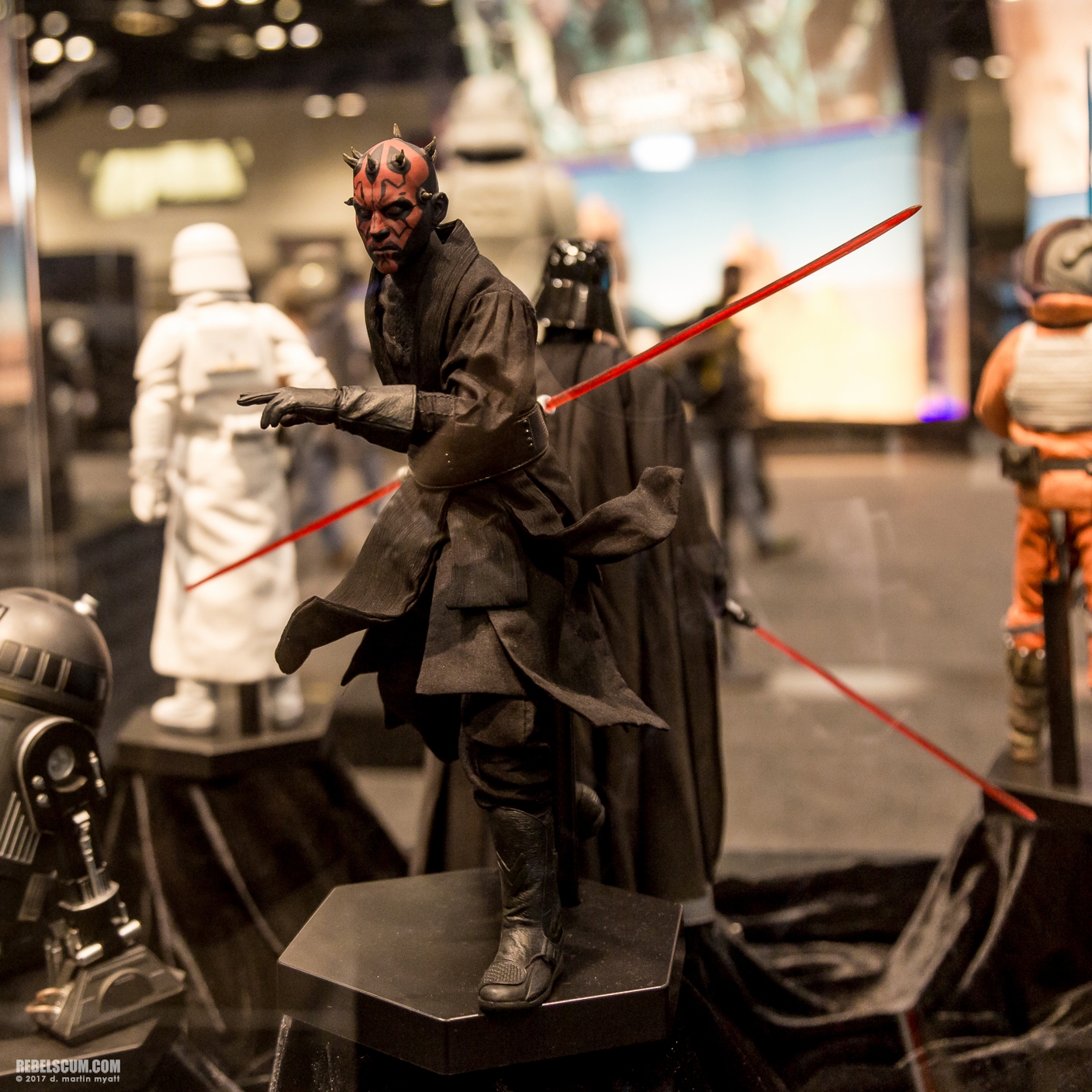 Celebration-Orlando-2017-Sideshow-Collectibles-101.jpg