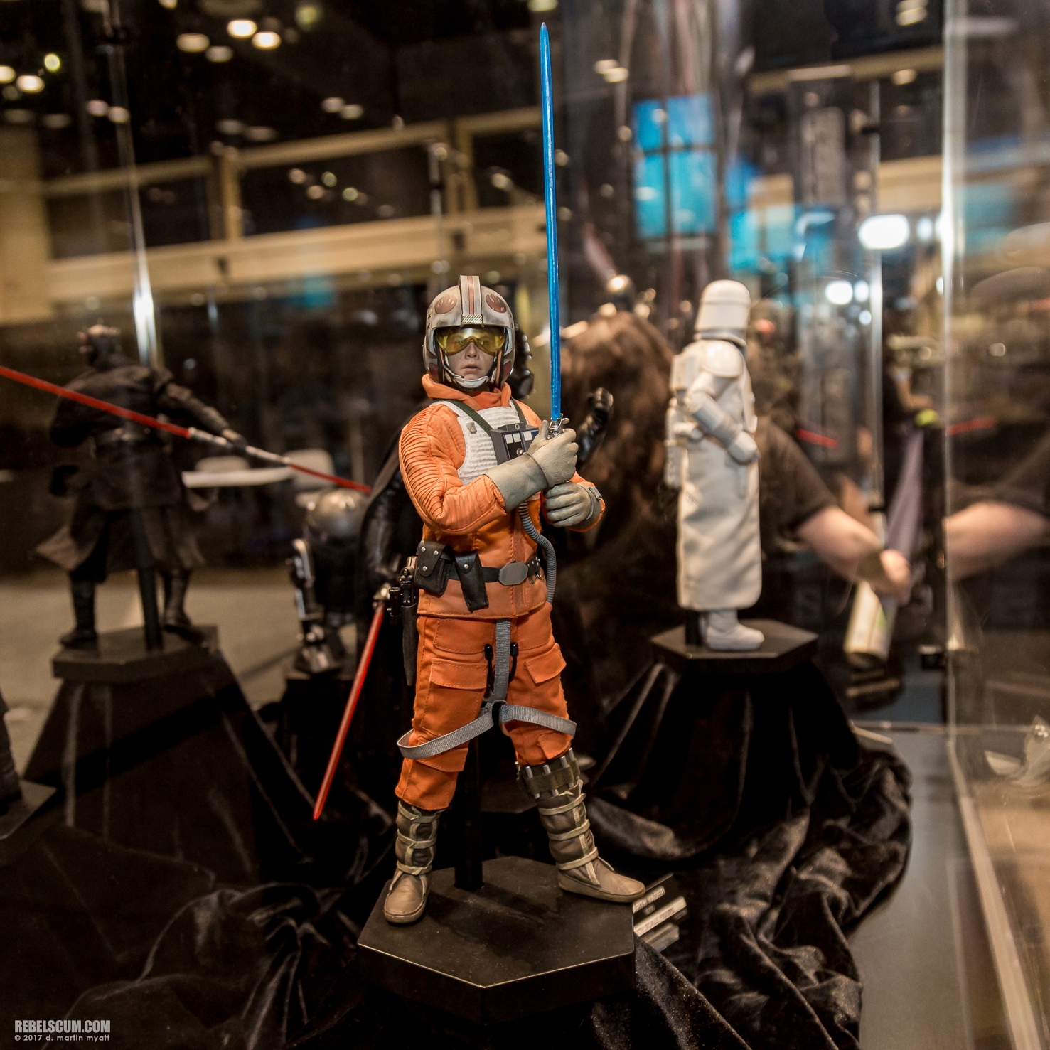 Celebration-Orlando-2017-Sideshow-Collectibles-112.jpg