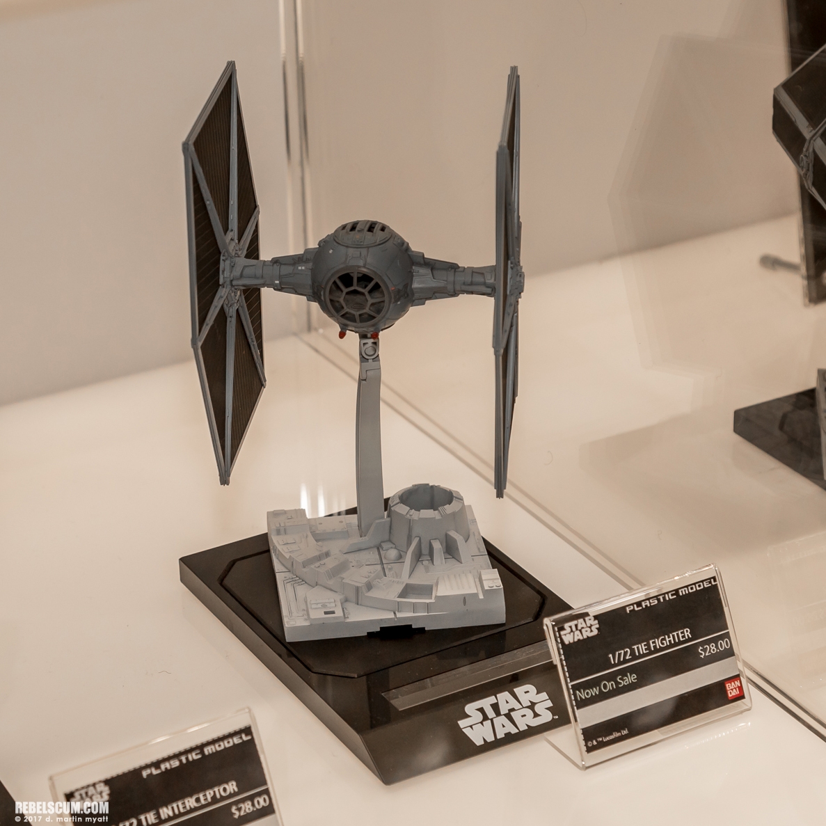 San-Diego-Comic-Con-2017-Bandai-Hobby-027.jpg