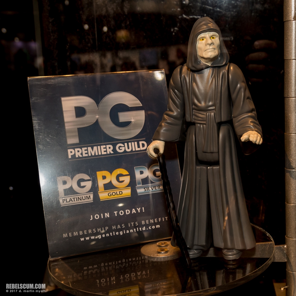 San-Diego-Comic-Con-2017-Gentle-Giant-Ltd-Star-Wars-023.jpg