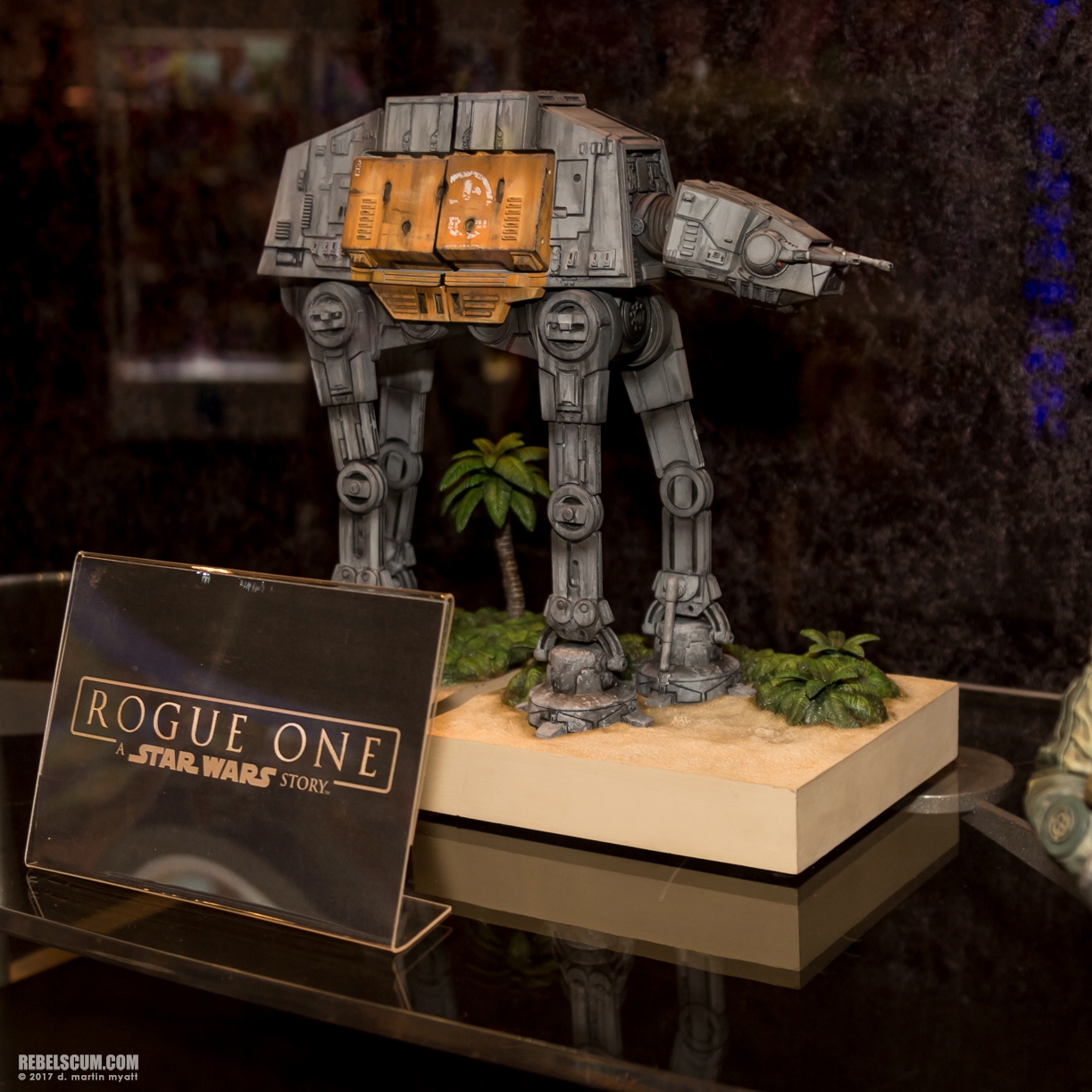 San-Diego-Comic-Con-2017-Gentle-Giant-Ltd-Star-Wars-073.jpg