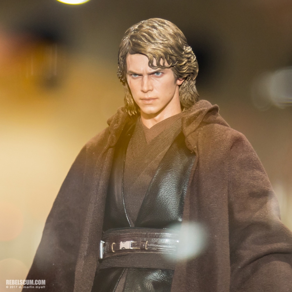 San-Diego-Comic-Con-2017-Hot-Toys-Star-Wars-014.jpg