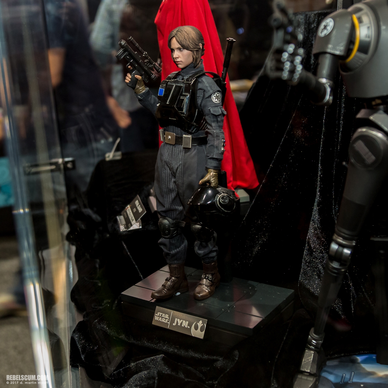 San-Diego-Comic-Con-2017-Hot-Toys-Star-Wars-078.jpg