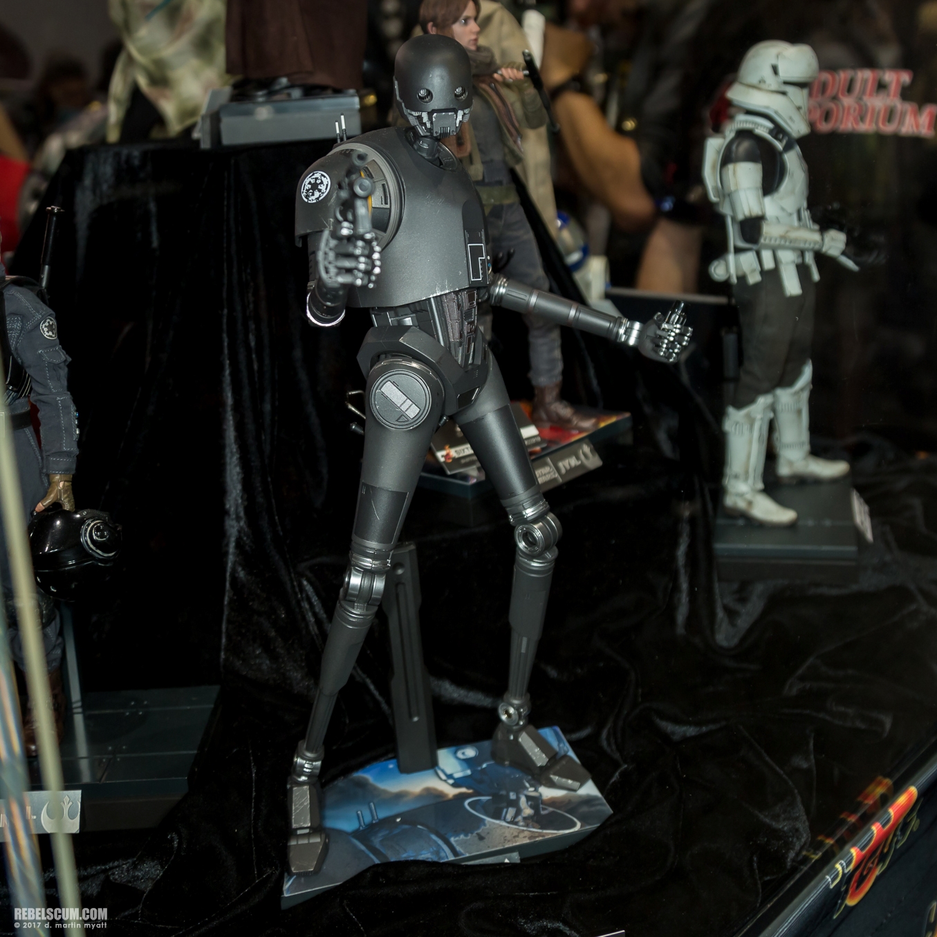 San-Diego-Comic-Con-2017-Hot-Toys-Star-Wars-086.jpg