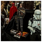 San-Diego-Comic-Con-2017-Hot-Toys-Star-Wars-088.jpg