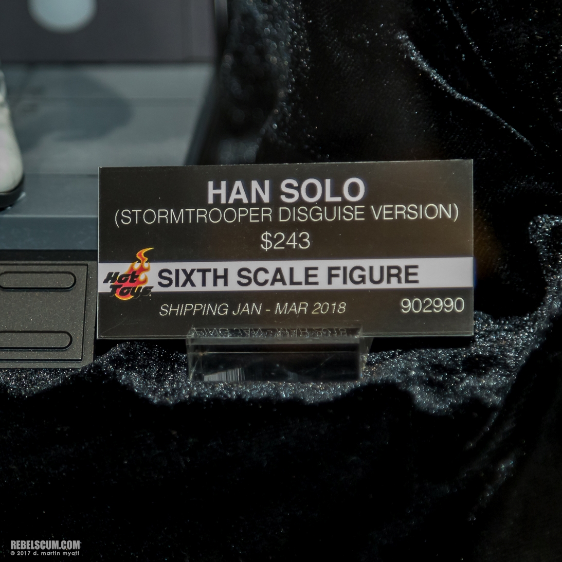 San-Diego-Comic-Con-2017-Hot-Toys-Star-Wars-137.jpg