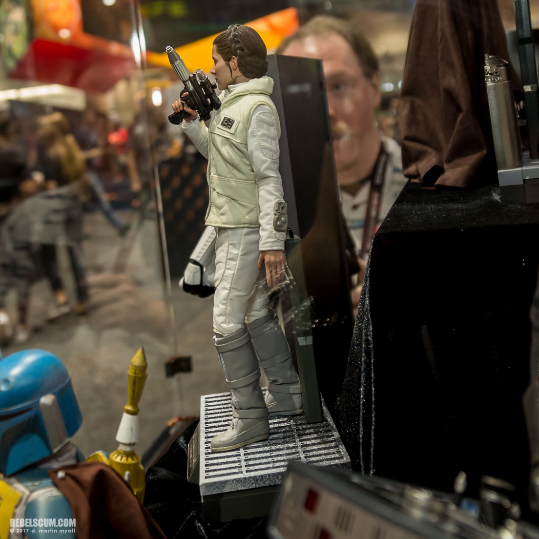 San-Diego-Comic-Con-2017-Hot-Toys-Star-Wars-140.jpg