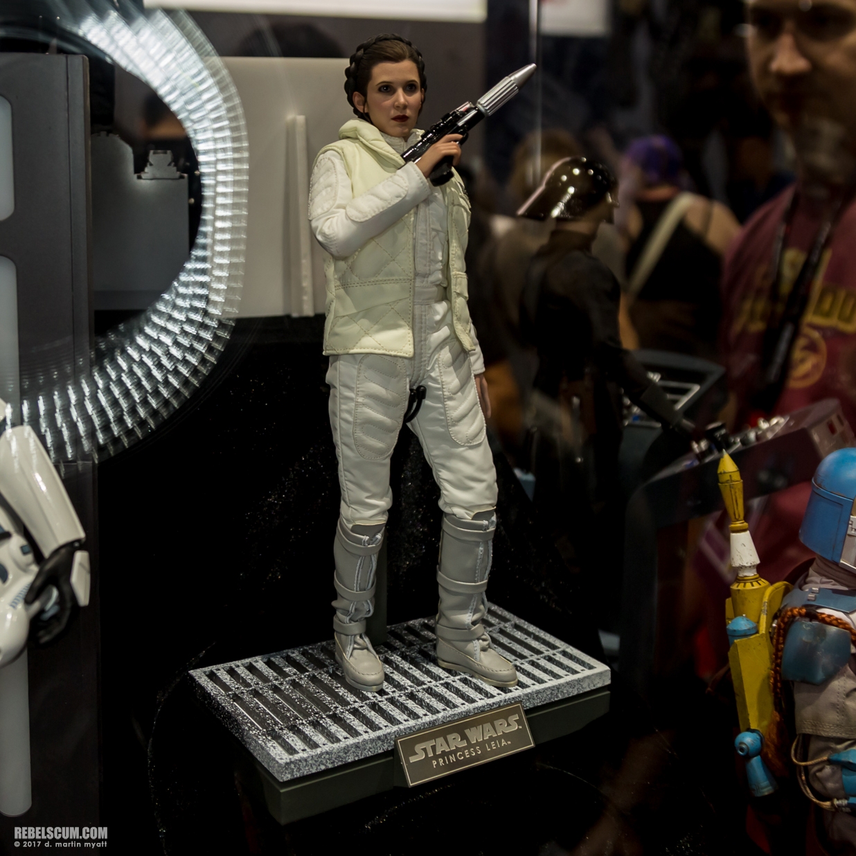 San-Diego-Comic-Con-2017-Hot-Toys-Star-Wars-144.jpg