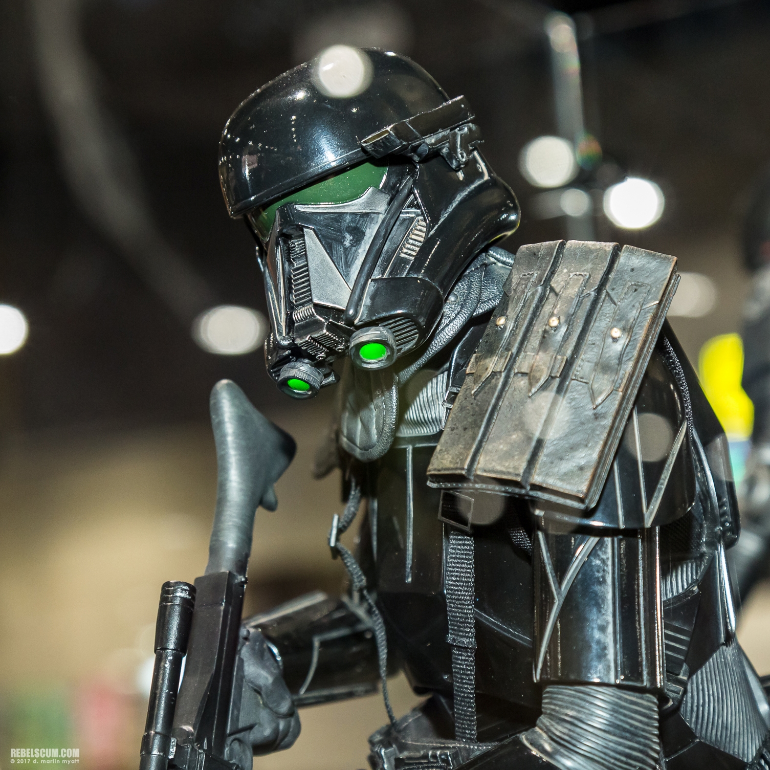 San-Diego-Comic-Con-2017-Sideshow-Collectibles-006.jpg