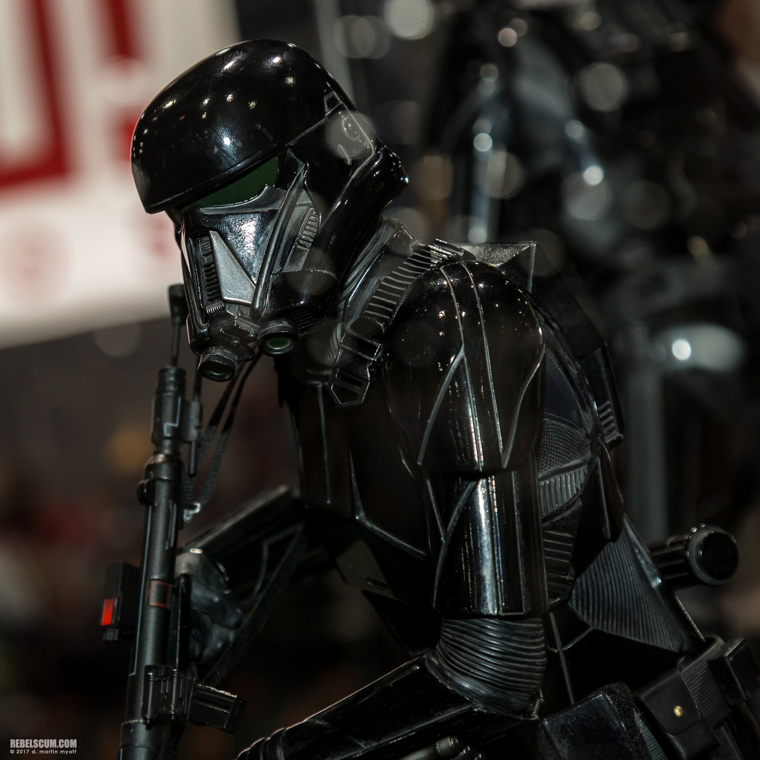 San-Diego-Comic-Con-2017-Sideshow-Collectibles-010.jpg