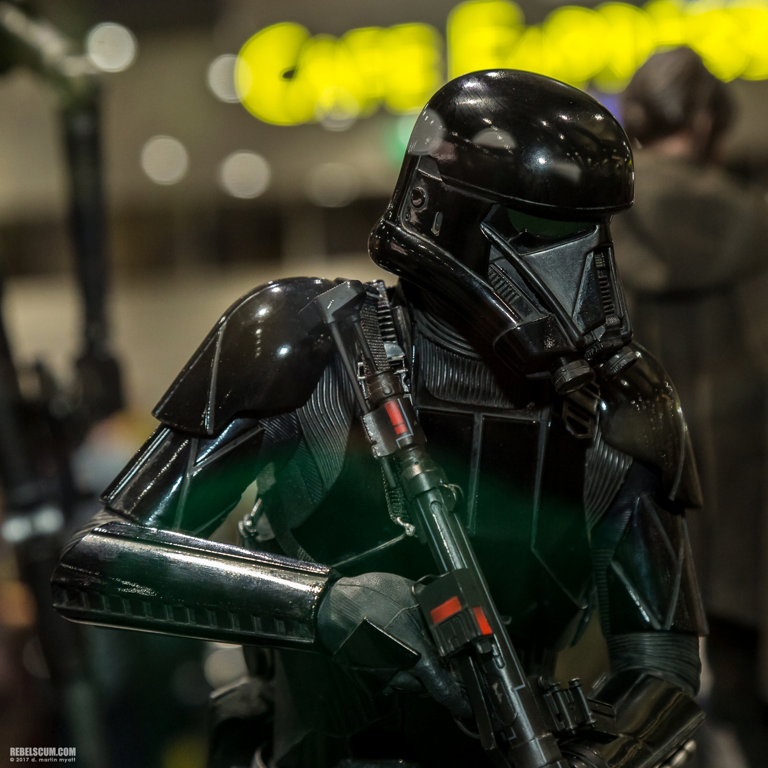 San-Diego-Comic-Con-2017-Sideshow-Collectibles-012.jpg