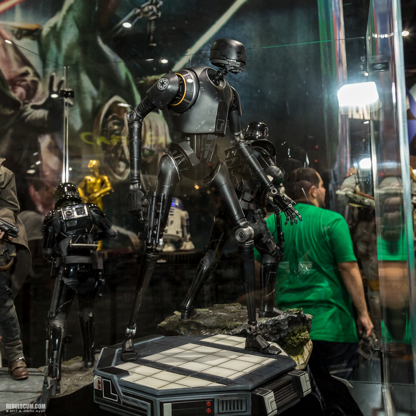 San-Diego-Comic-Con-2017-Sideshow-Collectibles-018.jpg