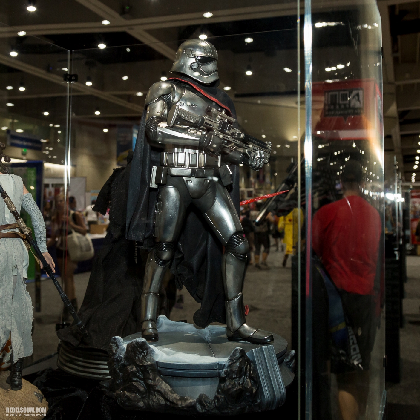 San-Diego-Comic-Con-2017-Sideshow-Collectibles-055.jpg