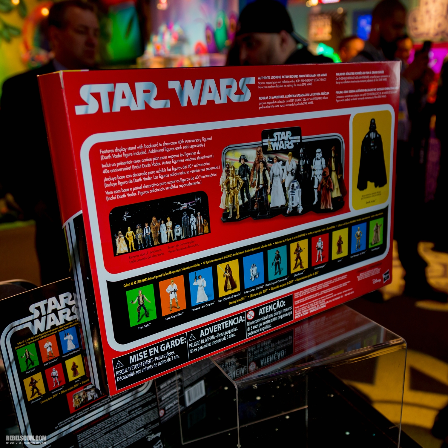 Hasbro-2017-International-Toy-Fair-Star-Wars-009.jpg