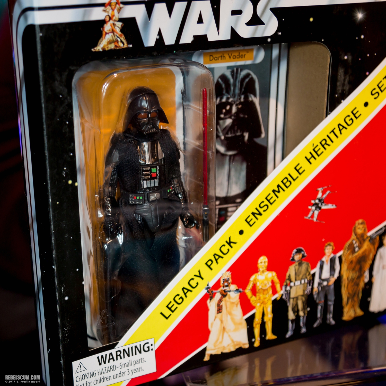 Hasbro-2017-International-Toy-Fair-Star-Wars-010.jpg