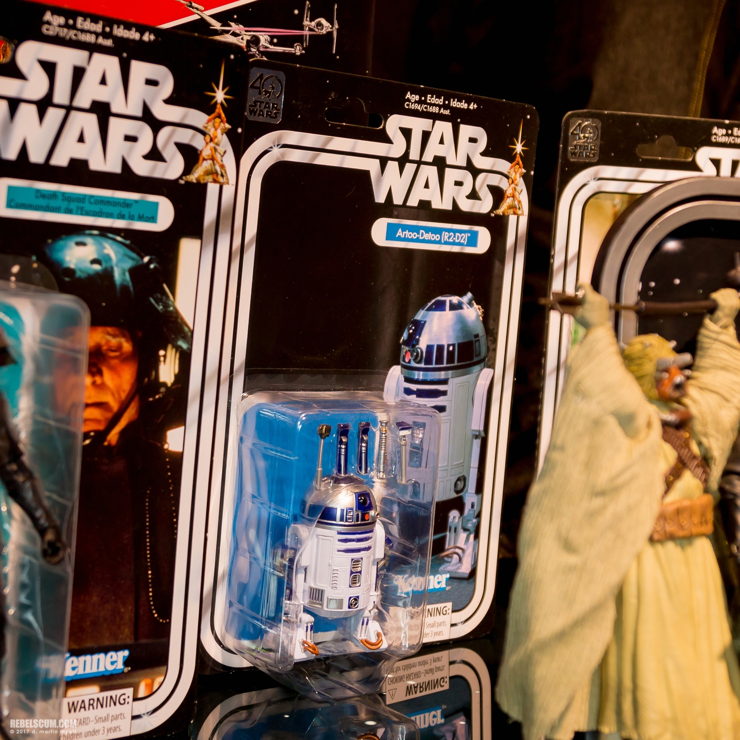 Hasbro-2017-International-Toy-Fair-Star-Wars-015.jpg