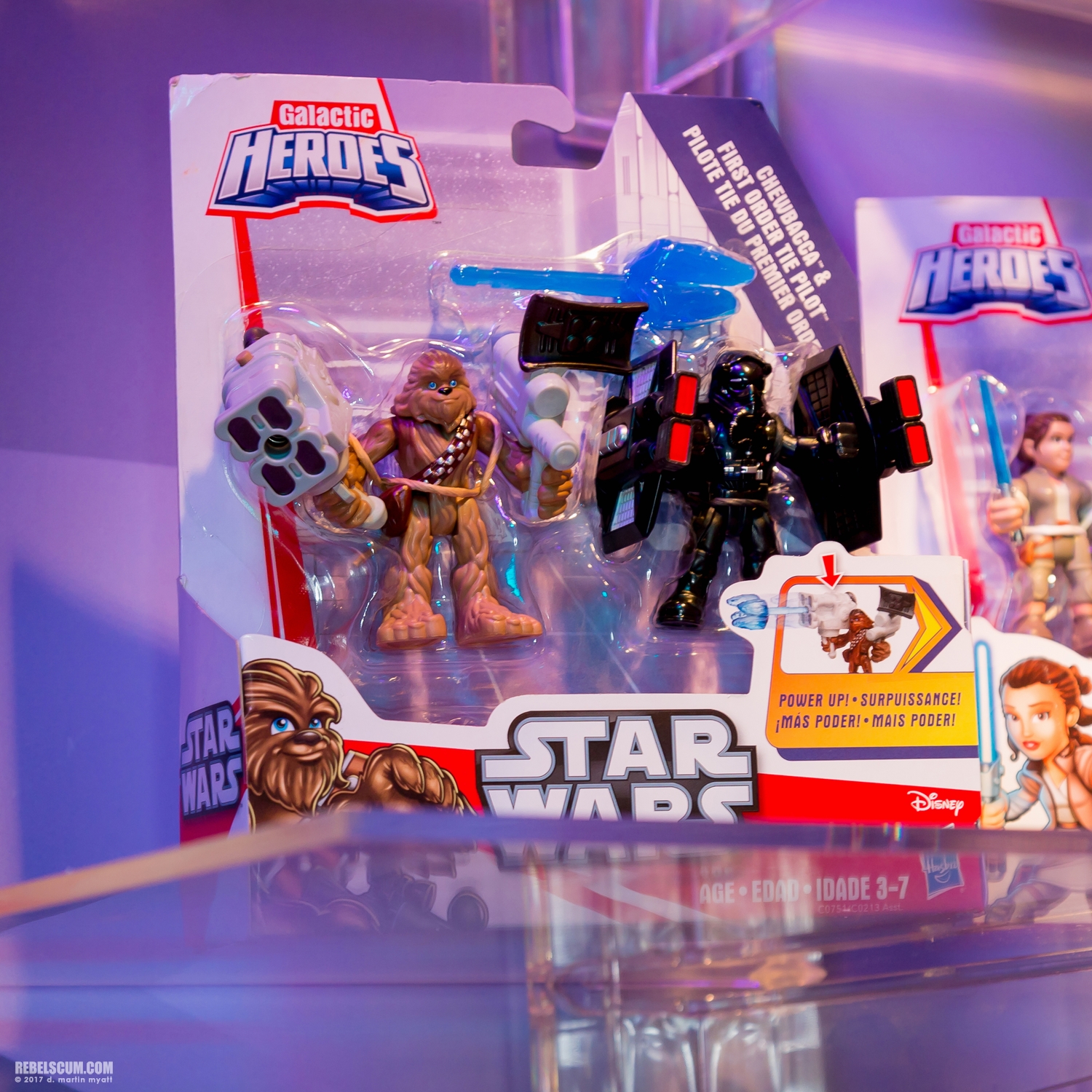 Hasbro-2017-International-Toy-Fair-Star-Wars-111.jpg