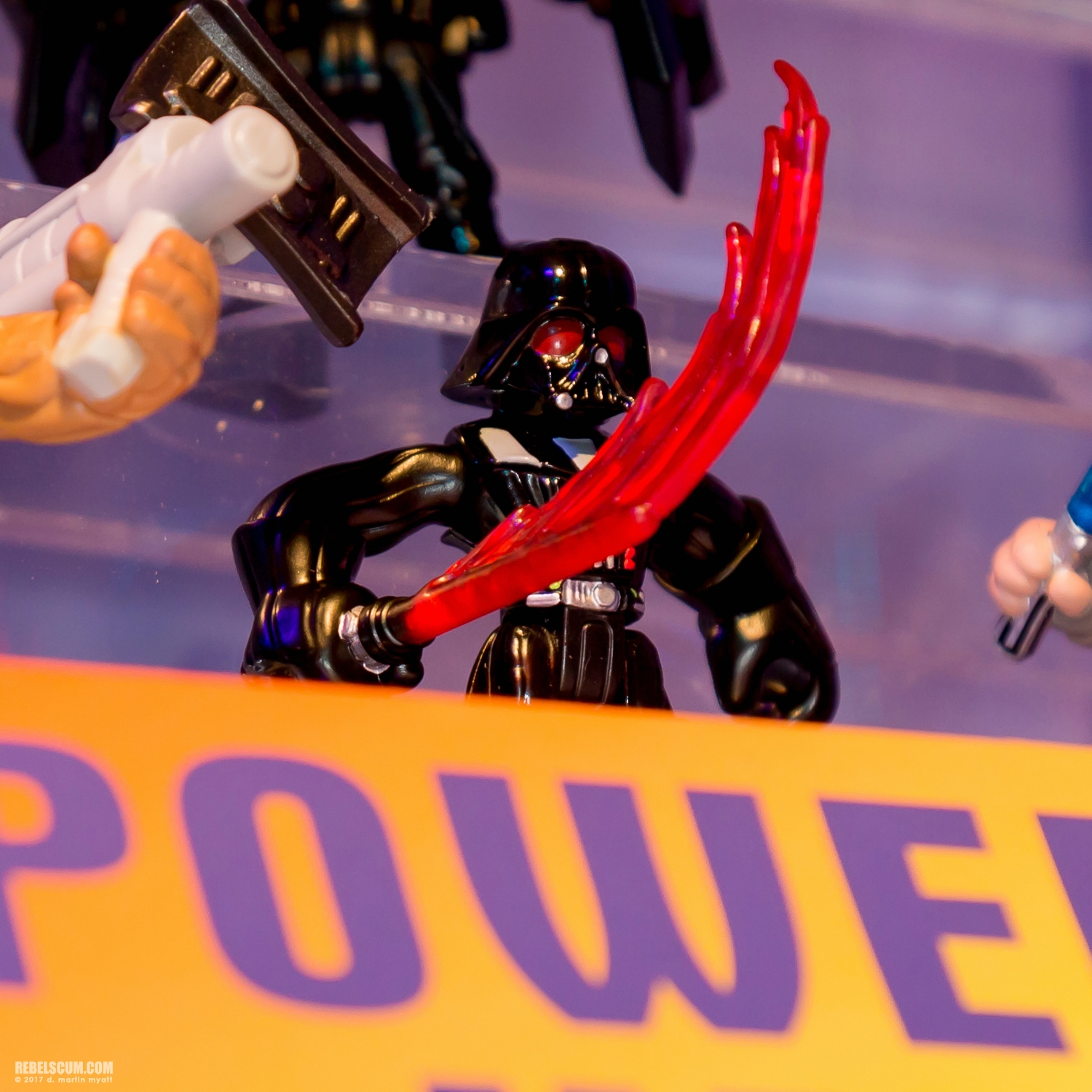 Hasbro-2017-International-Toy-Fair-Star-Wars-114.jpg