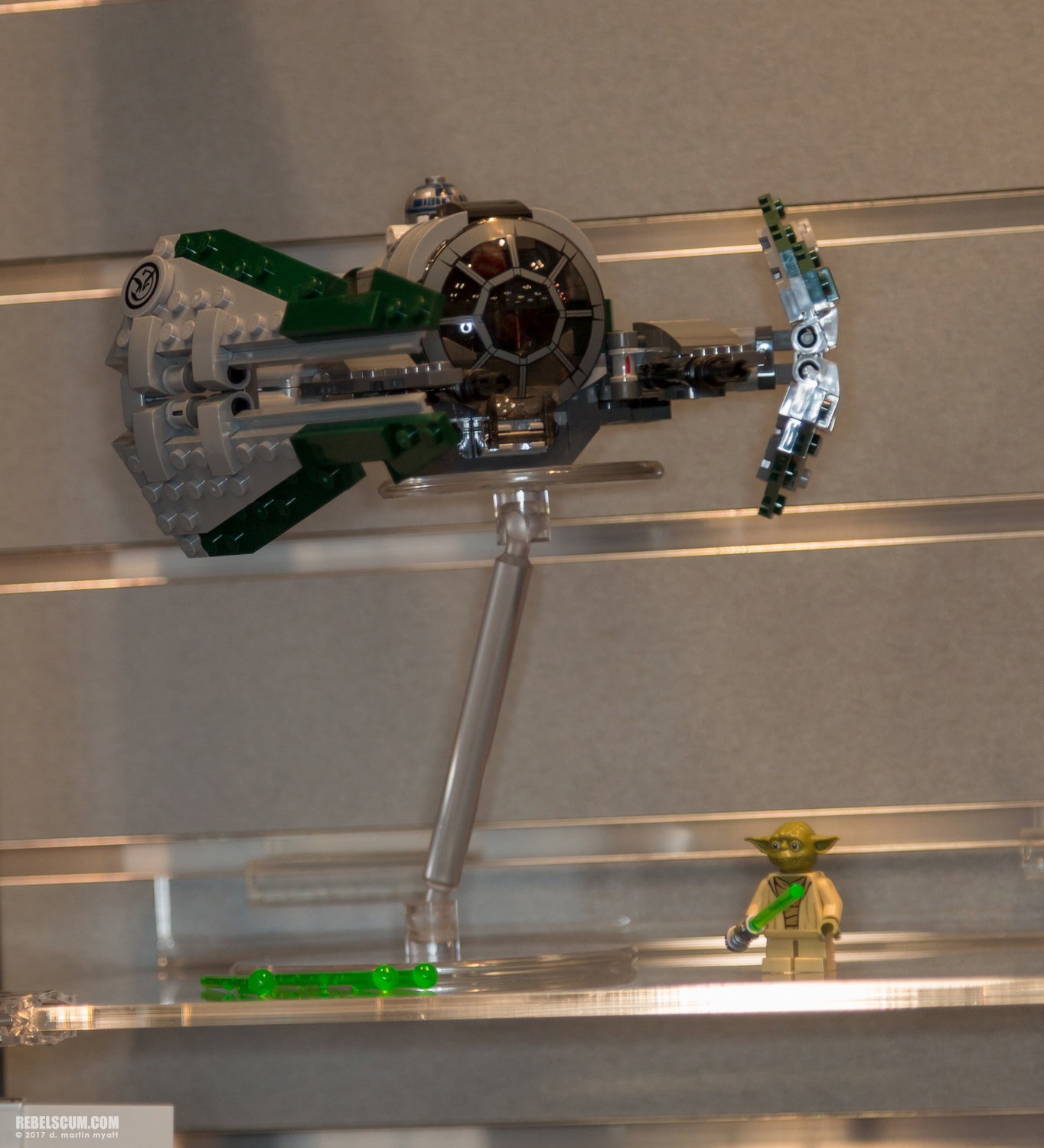 LEGO-2017-International-Toy-Fair-Star-Wars-050.jpg