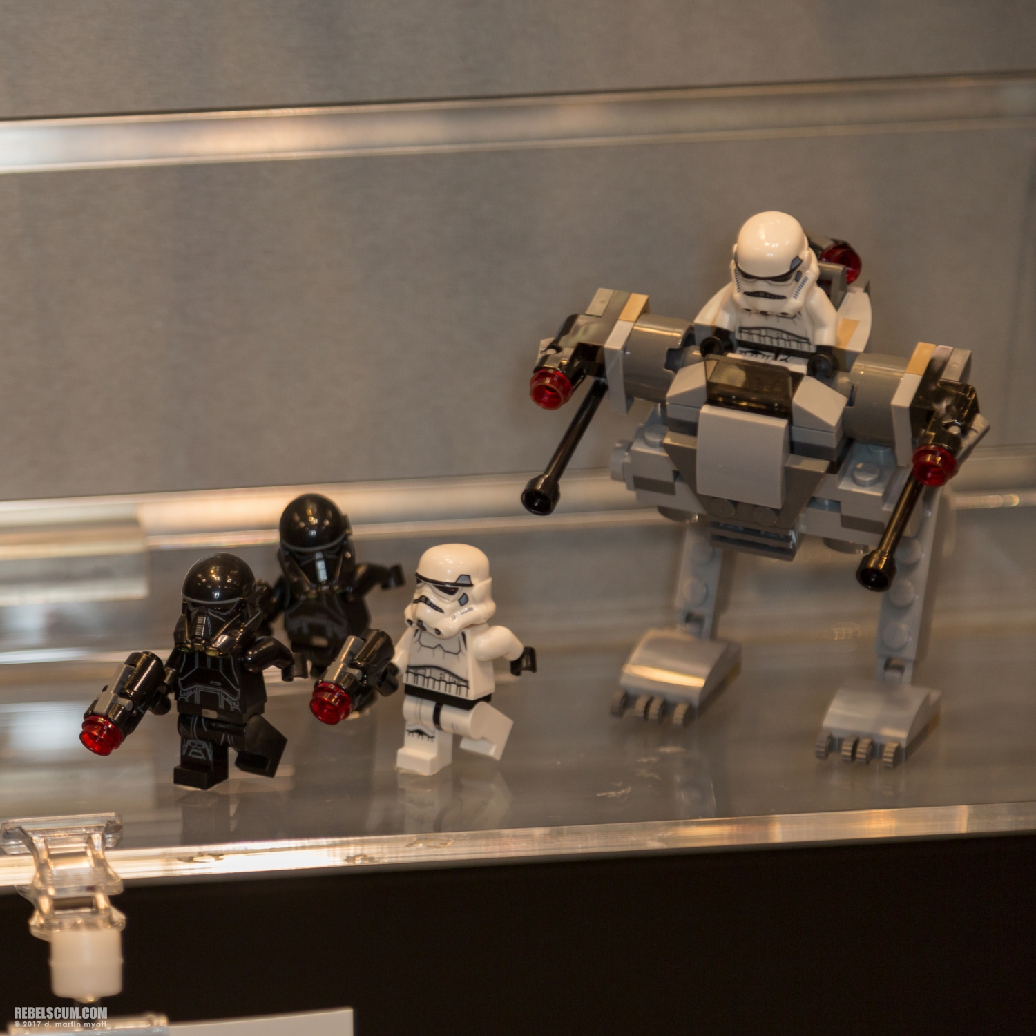 LEGO-2017-International-Toy-Fair-Star-Wars-142.jpg