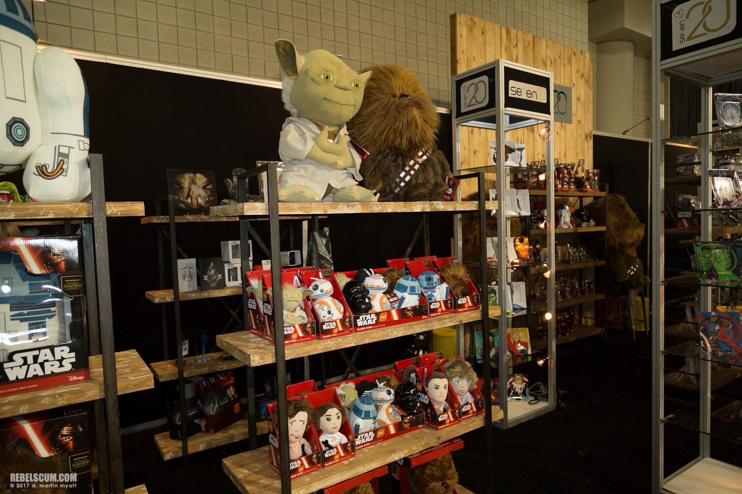 Se7en-20-Underground-Toys-Star-Wars-2017-Toy-Fair-010.jpg