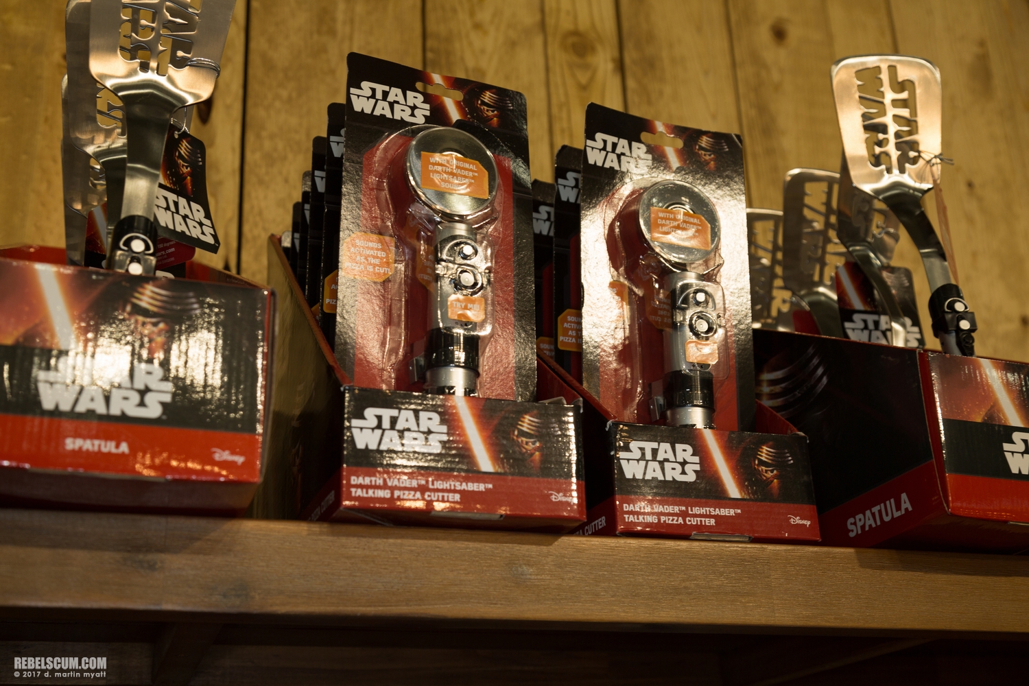 Se7en-20-Underground-Toys-Star-Wars-2017-Toy-Fair-013.jpg