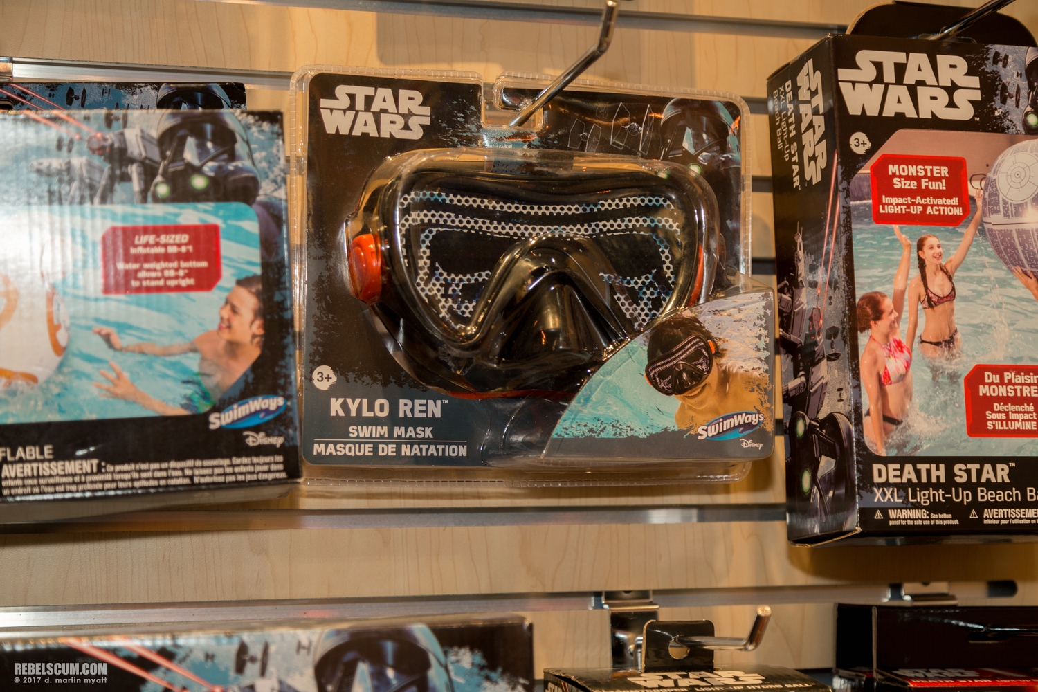 SwimWays-Star-Wars-2017-Toy-Fair-008.jpg