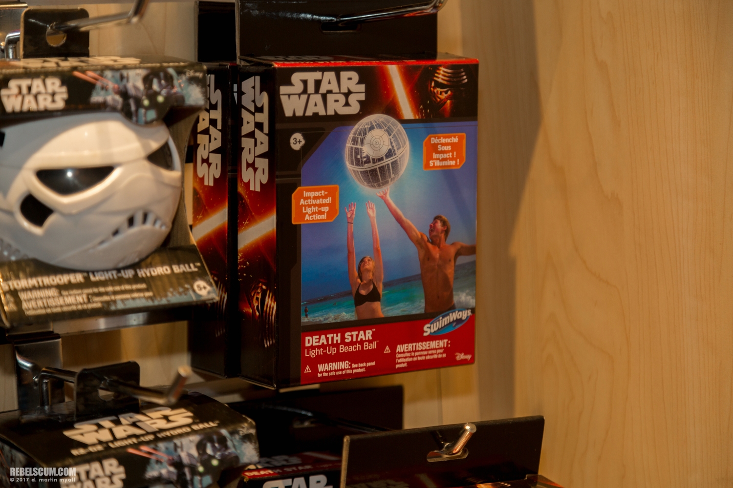 SwimWays-Star-Wars-2017-Toy-Fair-013.jpg