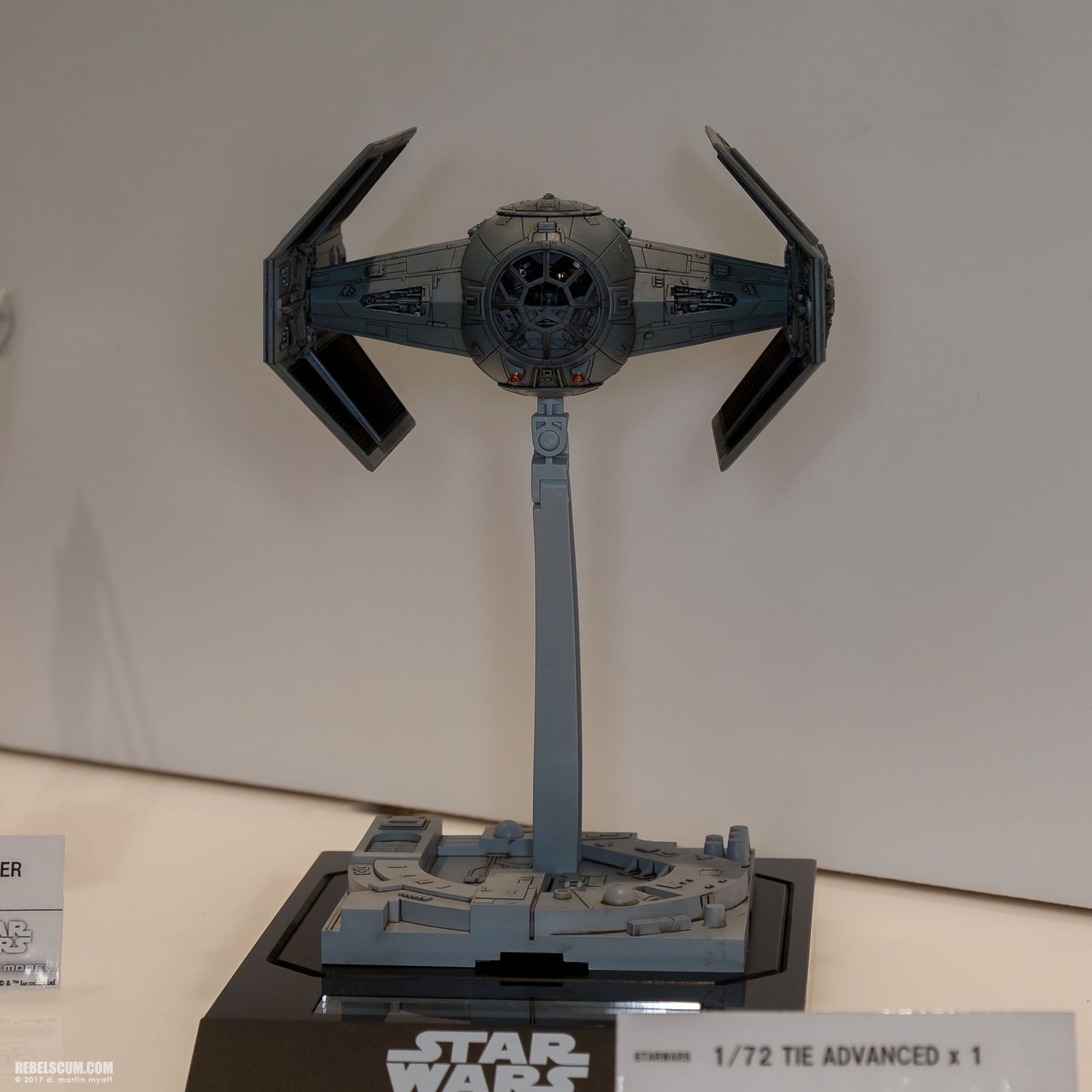 Bluefin-Distribution-Star-Wars-Toy-Fair-2017-009.jpg