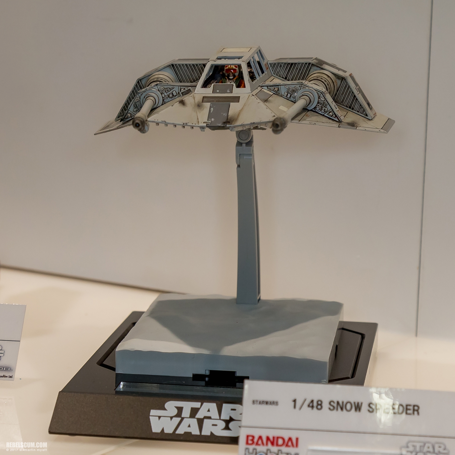 Bluefin-Distribution-Star-Wars-Toy-Fair-2017-016.jpg