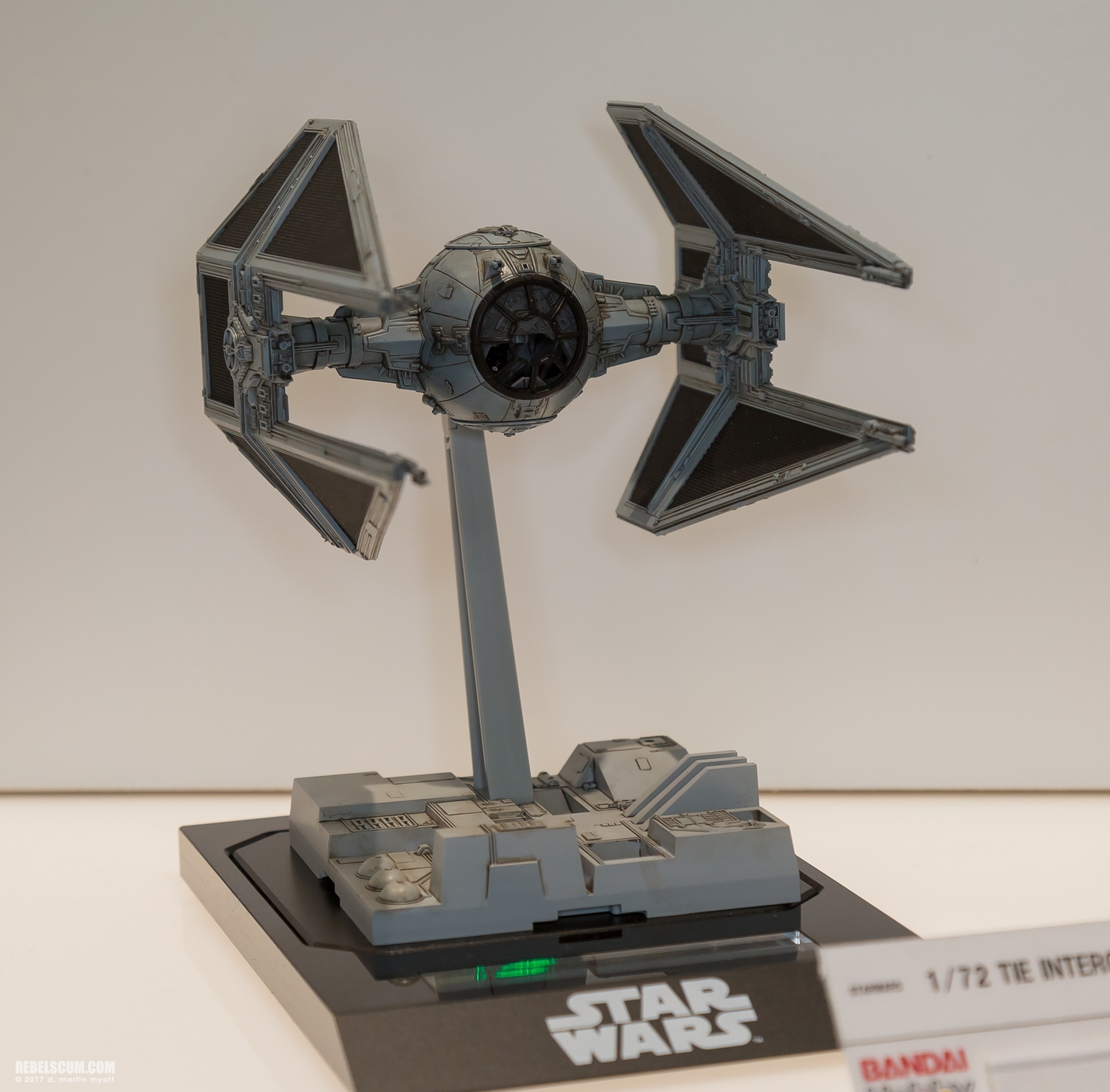 Bluefin-Distribution-Star-Wars-Toy-Fair-2017-029.jpg