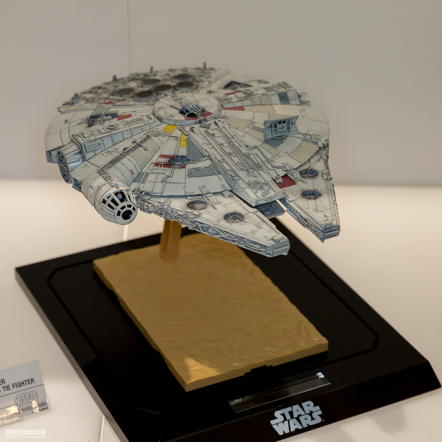 Bluefin-Distribution-Star-Wars-Toy-Fair-2017-061.jpg