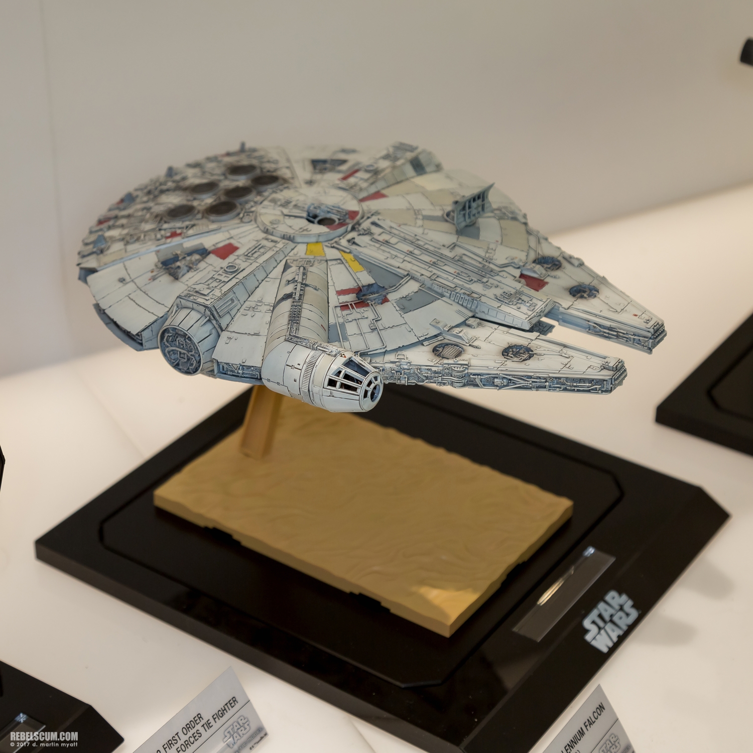 Bluefin-Distribution-Star-Wars-Toy-Fair-2017-062.jpg