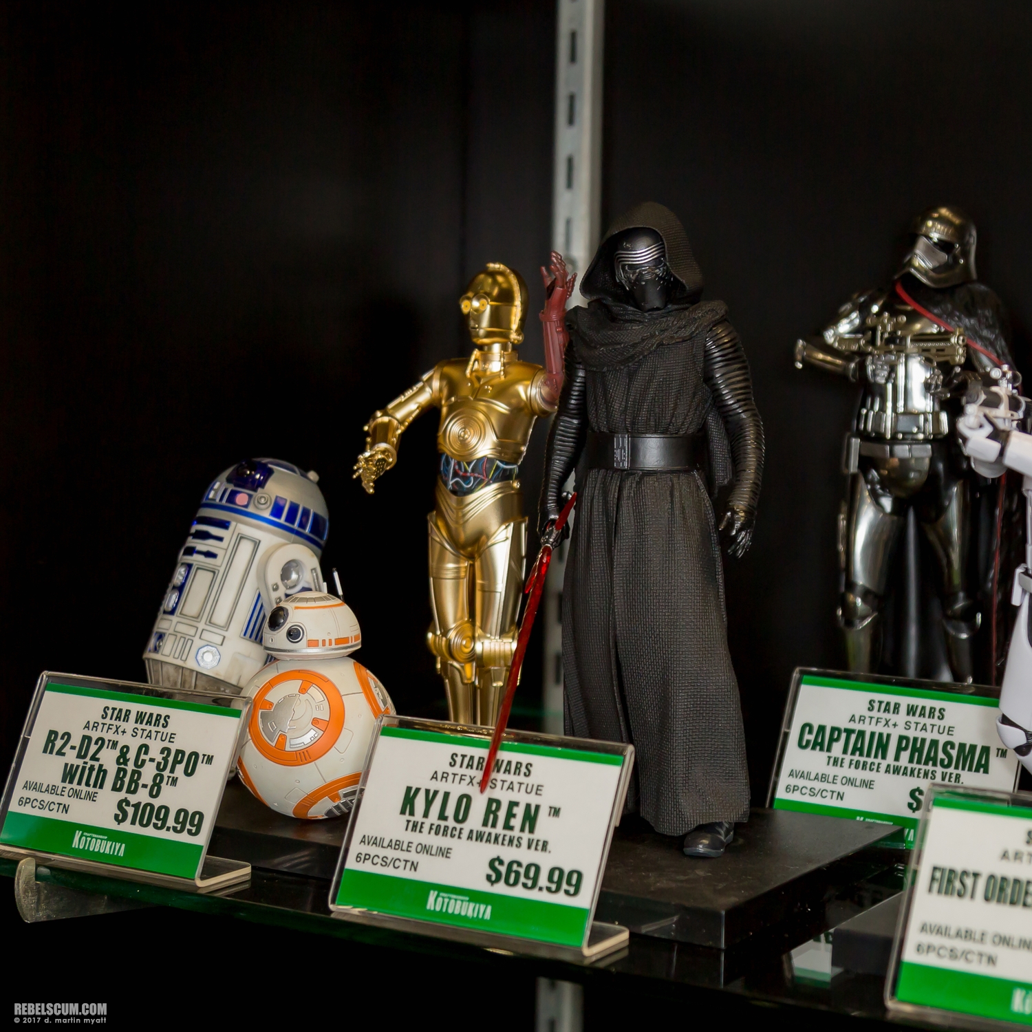 Kotobukiya-2017-International-Toy-Fair-Star-Wars-014.jpg