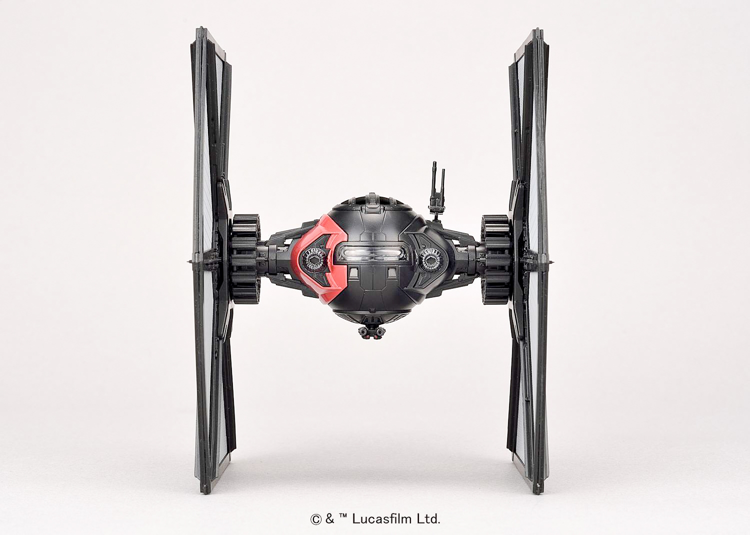 Bandai-Hobby-First-Order-Special-Forces-TIE-Fighter-1-72-Model-004.jpg