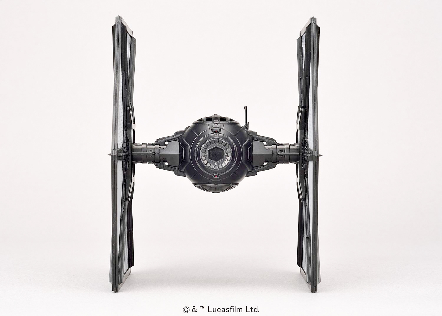 Bandai-Hobby-First-Order-TIE-Fighter-1-72-Model-004.jpg