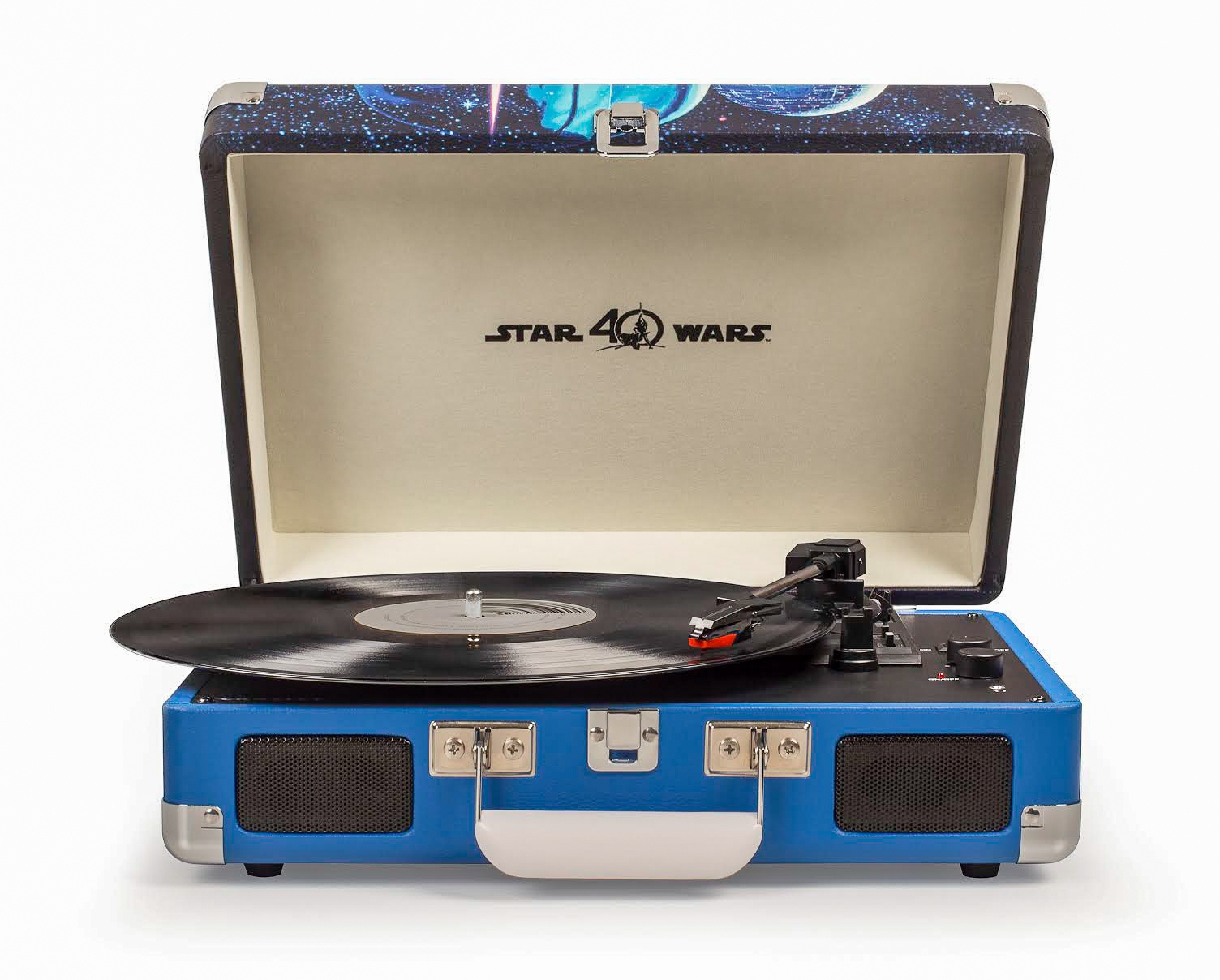 Crosley-Radio-40th-Anniversary-Star-Wars-Turntable-007.jpg